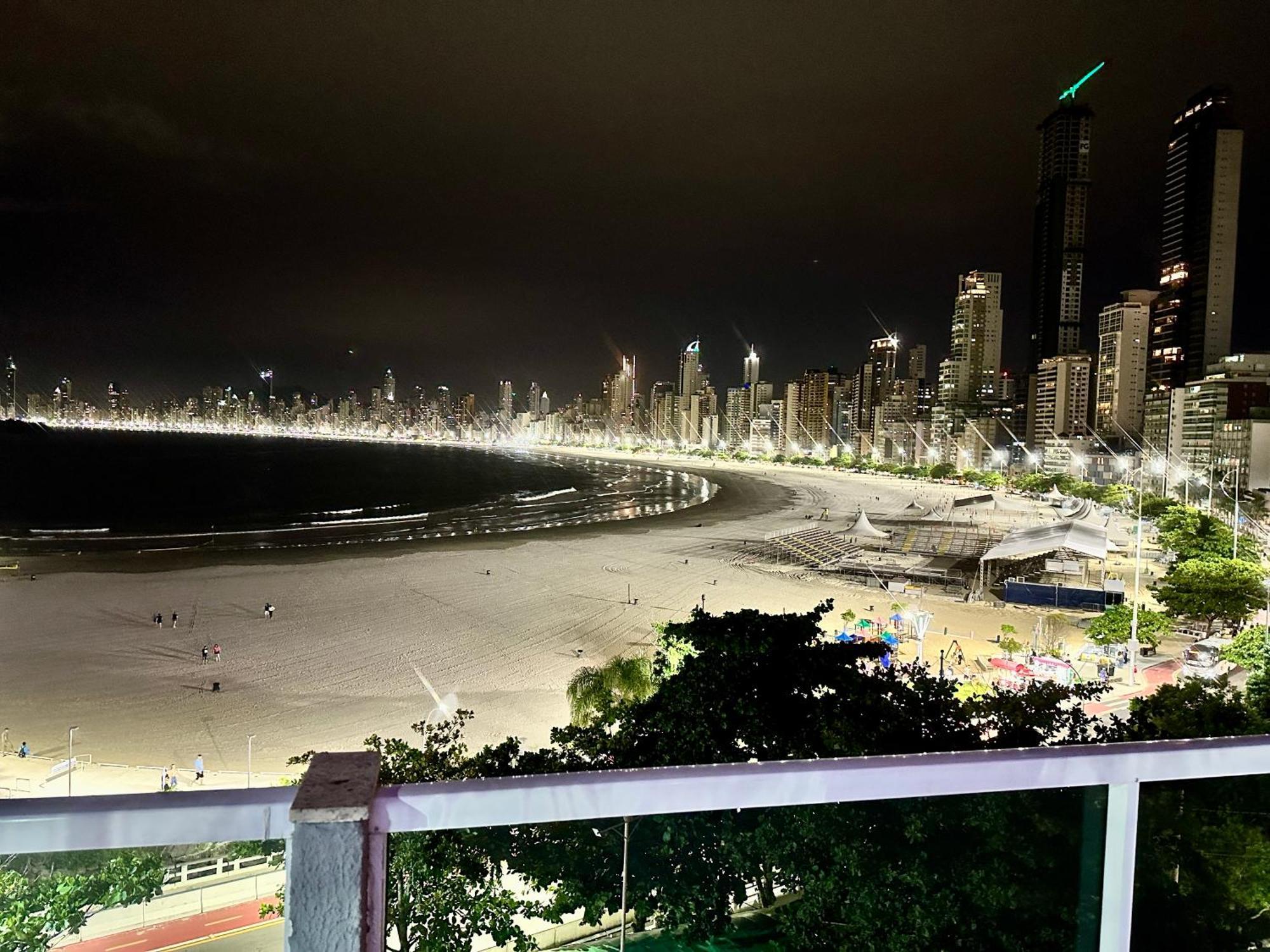 Studio Pe Na Areia II Balneario Camboriu Exterior photo